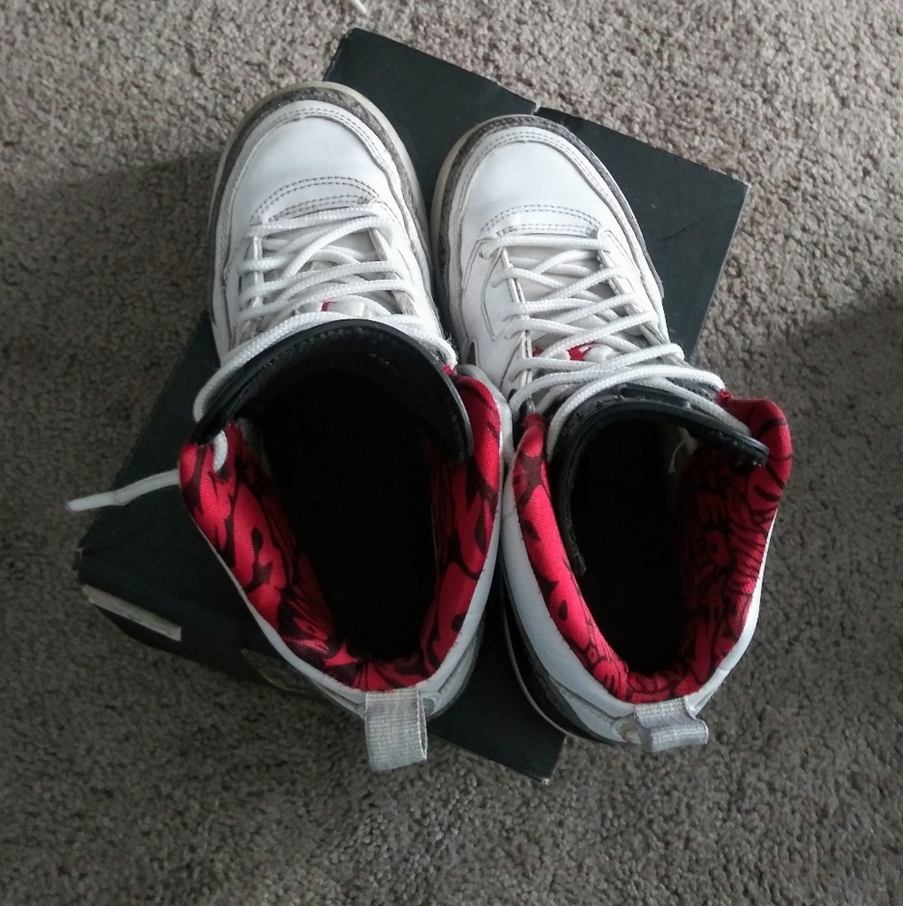 Youth Air Jordan Grey Cement